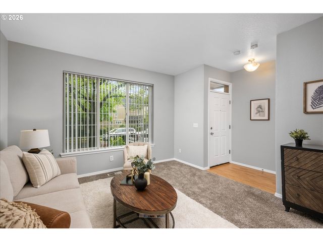 2318 Nw ROSEBURG Ter, Beaverton, OR 97006