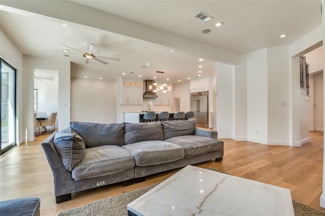 4 Trailside Court, Mansfield, TX 76063