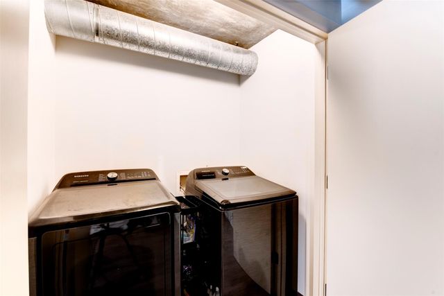 1005 S Shepherd Drive 211, Houston, TX 77019