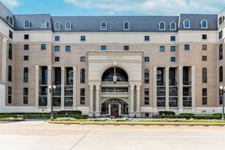 1005 S Shepherd Drive 211, Houston, TX 77019