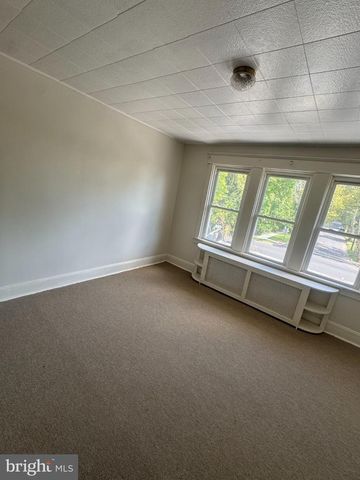 936 GREENWOOD AVE, Trenton, NJ 08609