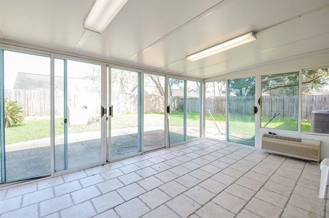 17518 Autumn Trails Lane, Houston, TX 77084