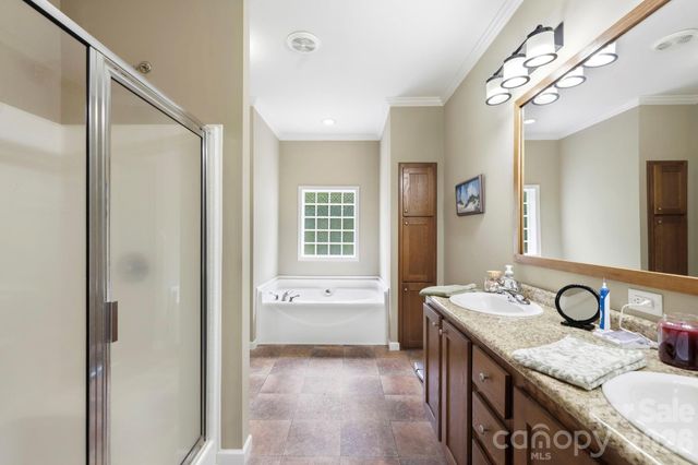135 Herron Cove Road, Weaverville, NC 28787