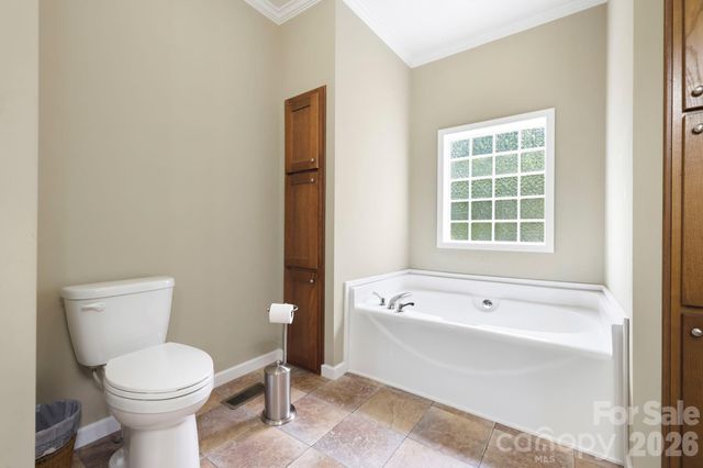 135 Herron Cove Road, Weaverville, NC 28787