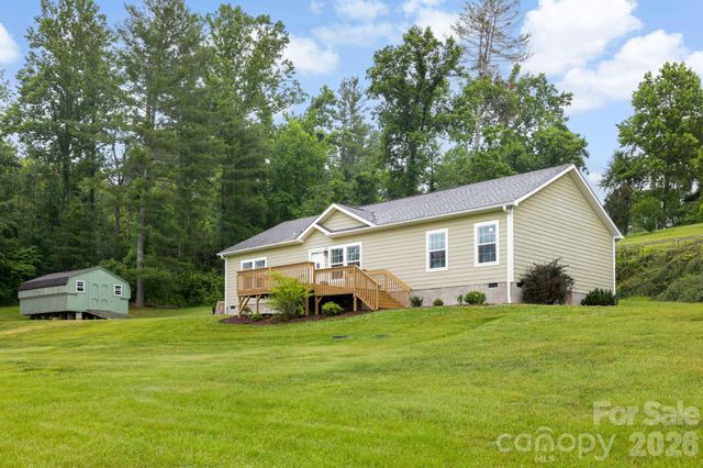 135 Herron Cove Road, Weaverville, NC 28787