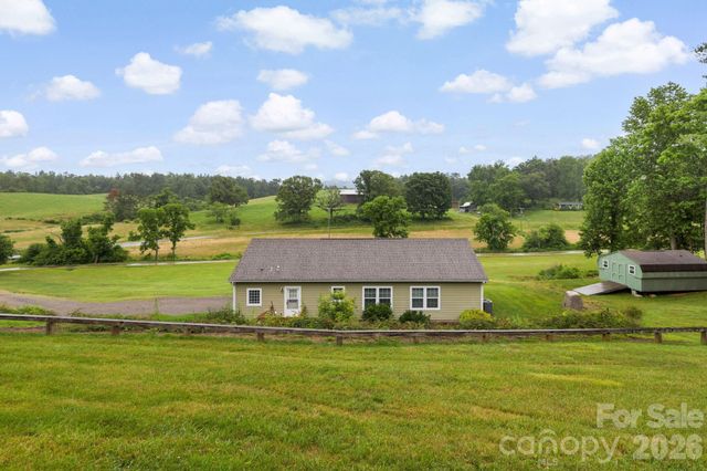 135 Herron Cove Road, Weaverville, NC 28787