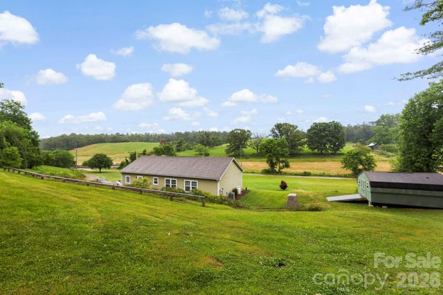 135 Herron Cove Road, Weaverville, NC 28787