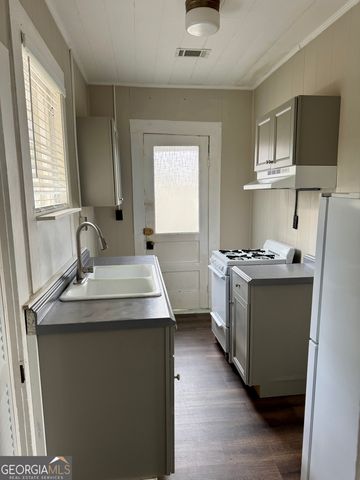 1020 Adams Street, Macon, GA 31201