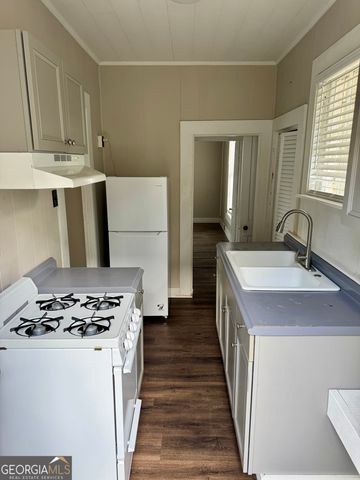 1020 Adams Street, Macon, GA 31201