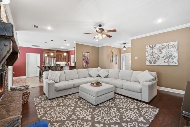 23 SABLEWOOD Drive, Greenbrier, AR 72058