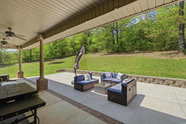 23 SABLEWOOD Drive, Greenbrier, AR 72058