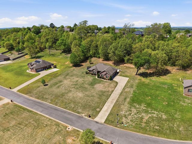 23 SABLEWOOD Drive, Greenbrier, AR 72058