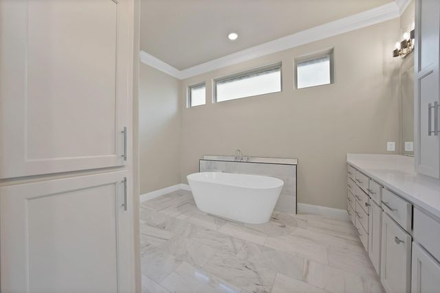 7217 Harris Place, Arlington, TX 76001