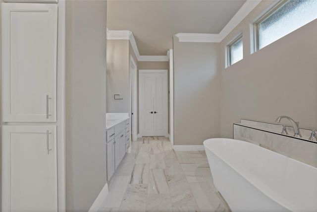 7217 Harris Place, Arlington, TX 76001