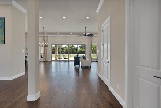 7217 Harris Place, Arlington, TX 76001