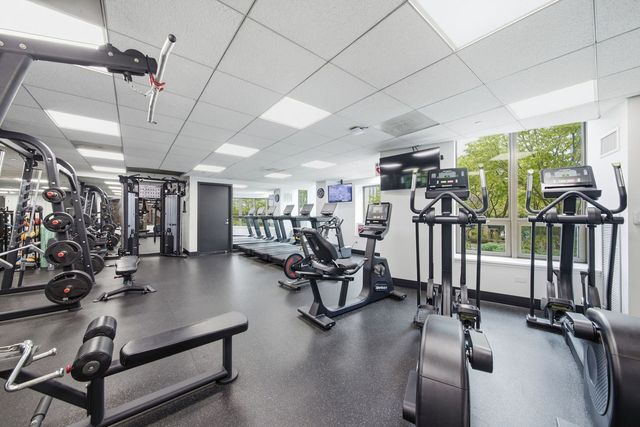 400 N Lasalle Street 3602, Chicago, IL 60654