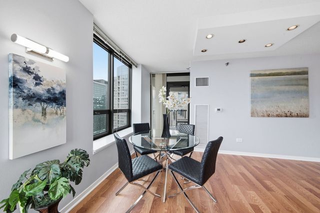 400 N Lasalle Street 3602, Chicago, IL 60654