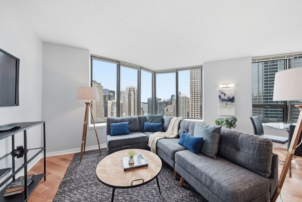 400 N Lasalle Street 3602, Chicago, IL 60654 — photo 3