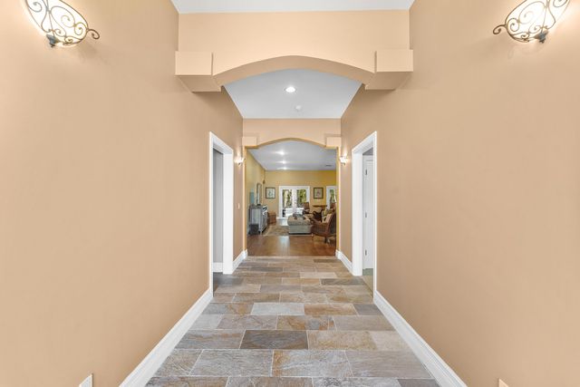 10295 Saint Andrews Road, Boynton Beach, FL 33436