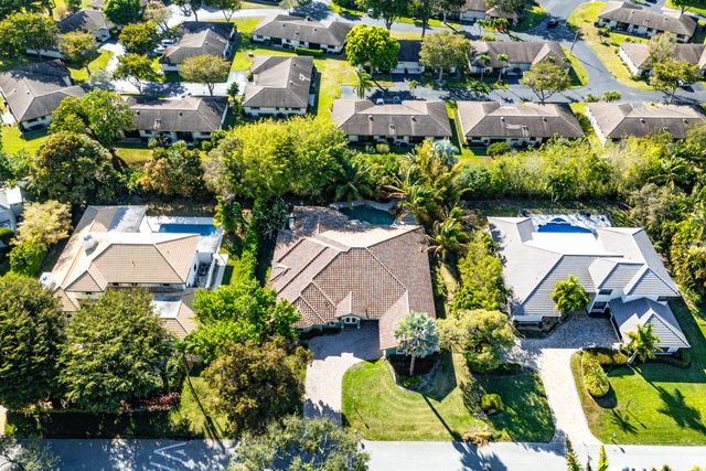 10295 Saint Andrews Road, Boynton Beach, FL 33436