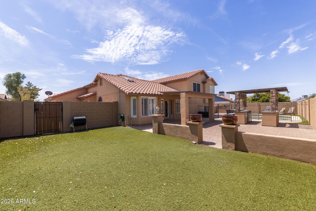 6108 W SHANGRI LA Road W, Glendale, AZ 85304 — photo 4