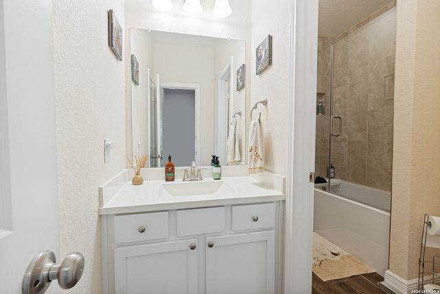 10315 Owl Woods, Schertz, TX 78154