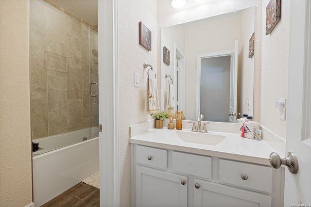 10315 Owl Woods, Schertz, TX 78154