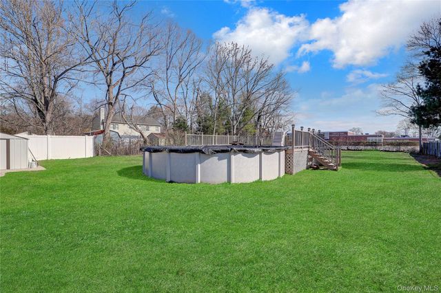 36 Studley Street, Brentwood, NY 11717