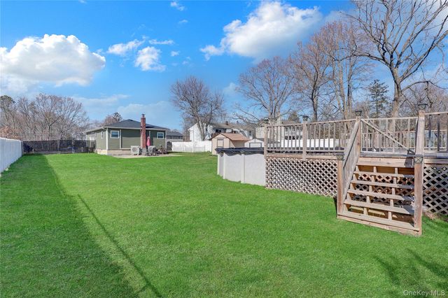 36 Studley Street, Brentwood, NY 11717