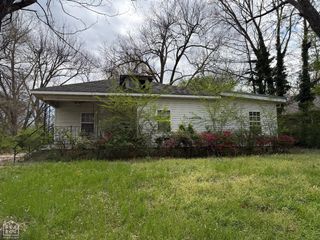 1405 W Washington, Jonesboro, AR 72401
