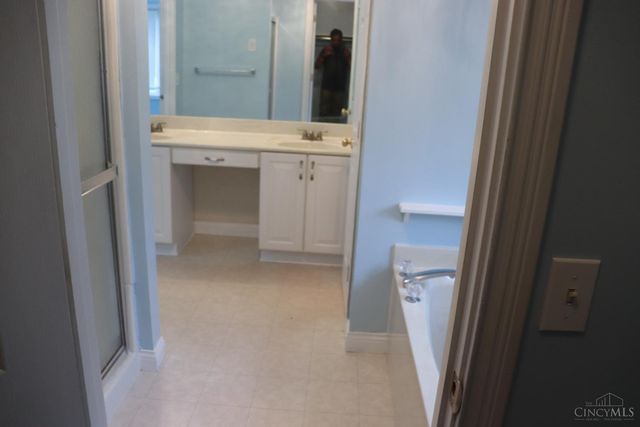 3185 Tuscarora Court, Fairfield Twp, OH 45011