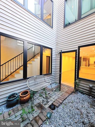 721 Kennedy St NW Unit 2, Washington, DC 20011
