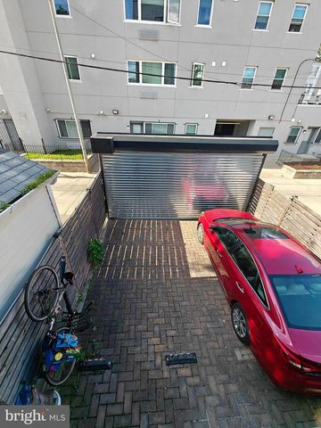 721 Kennedy St NW Unit 2, Washington, DC 20011