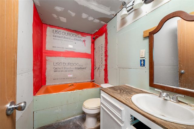 8057 County Road 606, Brownwood, TX 76801