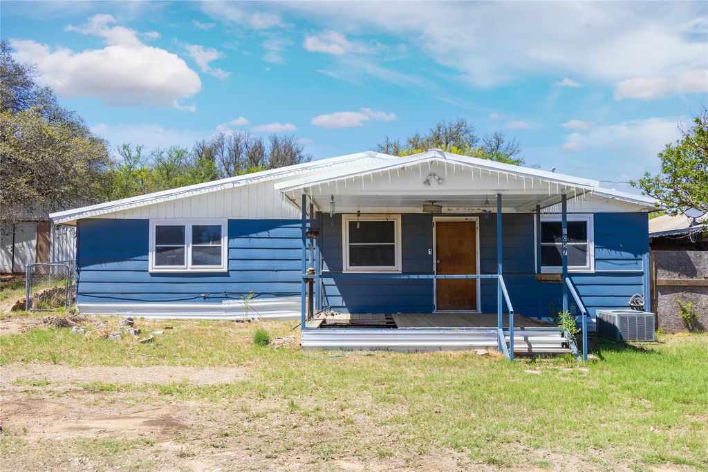 8057 County Road 606, Brownwood, TX 76801