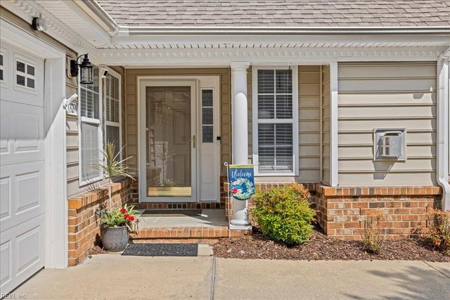 13299 Regent Park Walk, Carrollton, VA 23314