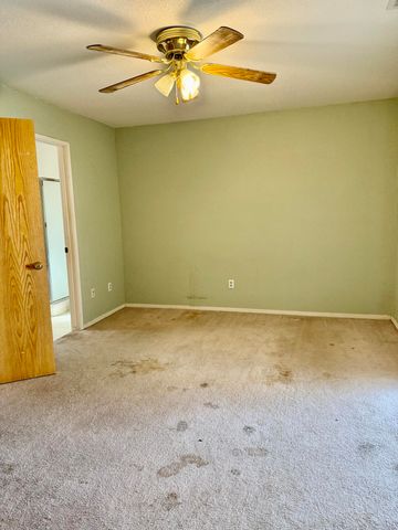 525 Cosart, Exeter, CA 93221