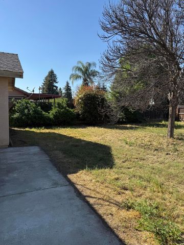 525 Cosart, Exeter, CA 93221