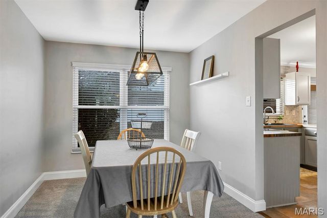 15 Rockwood Place Court, Eureka, MO 63025