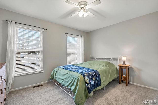 15 Rockwood Place Court, Eureka, MO 63025