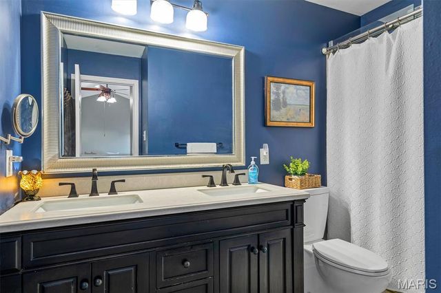 15 Rockwood Place Court, Eureka, MO 63025