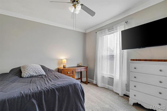 15 Rockwood Place Court, Eureka, MO 63025