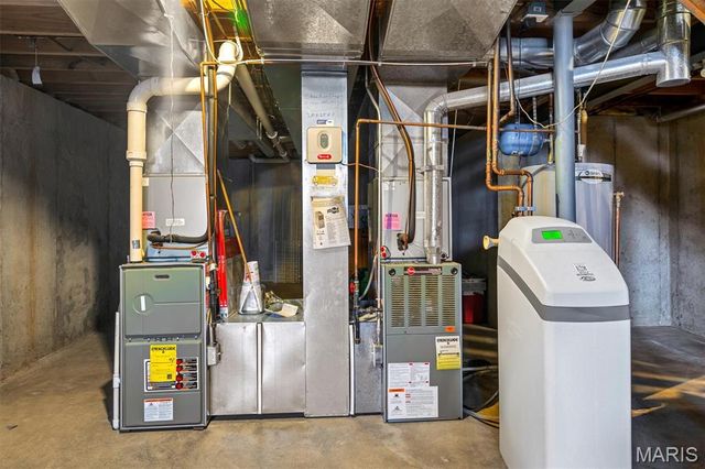 15 Rockwood Place Court, Eureka, MO 63025