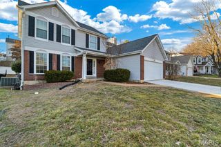 15 Rockwood Place Court, Eureka, MO 63025