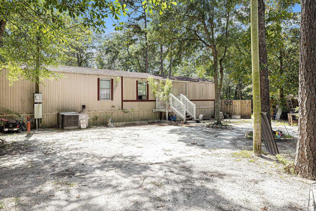 1017 Franks Ln., Conway, SC 29526