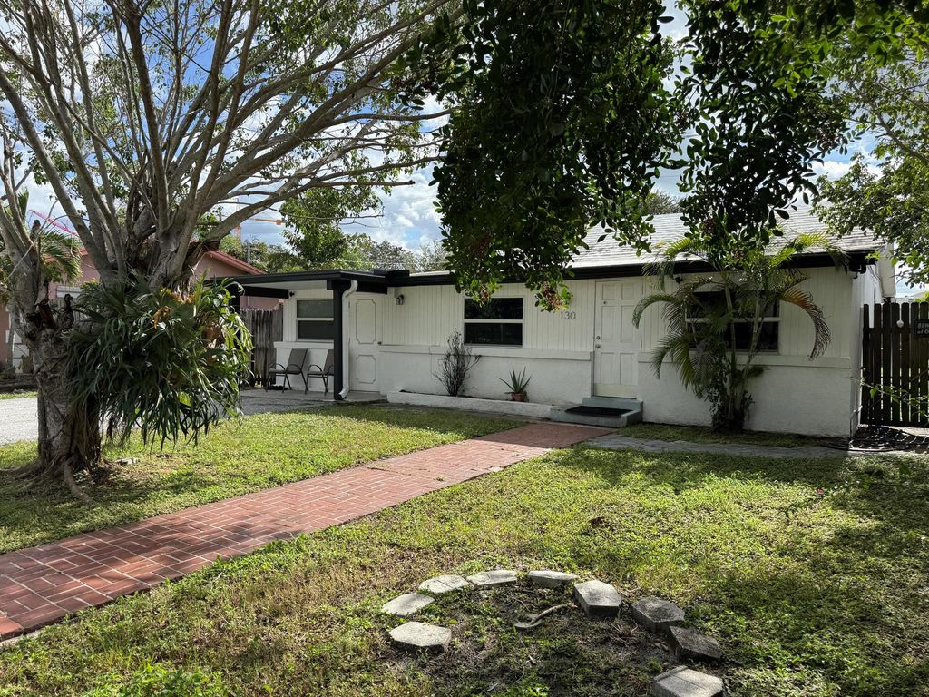 130 NE 3rd Avenue, Boynton Beach, FL 33435