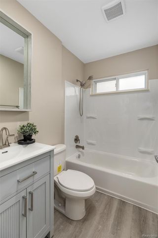 10819 Buchanan Street, Van Buren Charter Township, MI 48111