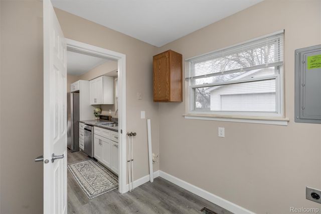 10819 Buchanan Street, Van Buren Charter Township, MI 48111