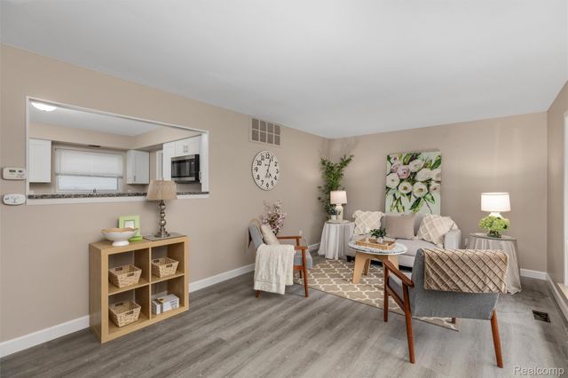 10819 Buchanan Street, Van Buren Charter Township, MI 48111