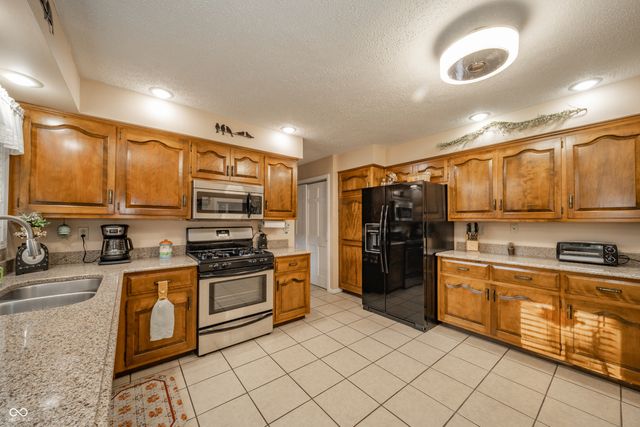 1918 Meramec Drive, Anderson, IN 46012